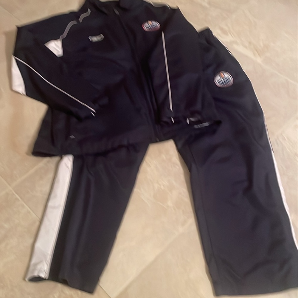 EDMONTON OILERS 2 PC JACKET,PANTS CENTERICE Collections zip2 pocketsPants REEBOK